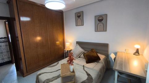 Photo 3 of Flat to share in Avenida de Nuestra Señora de Belén, Reyes Católicos, Madrid