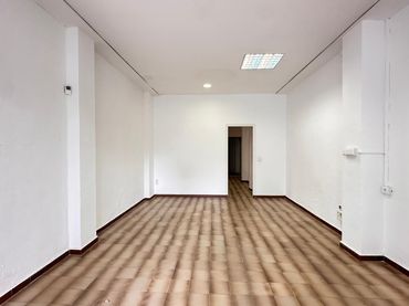 Local comercial en venta en Calle del Farmacéutico Trullenque