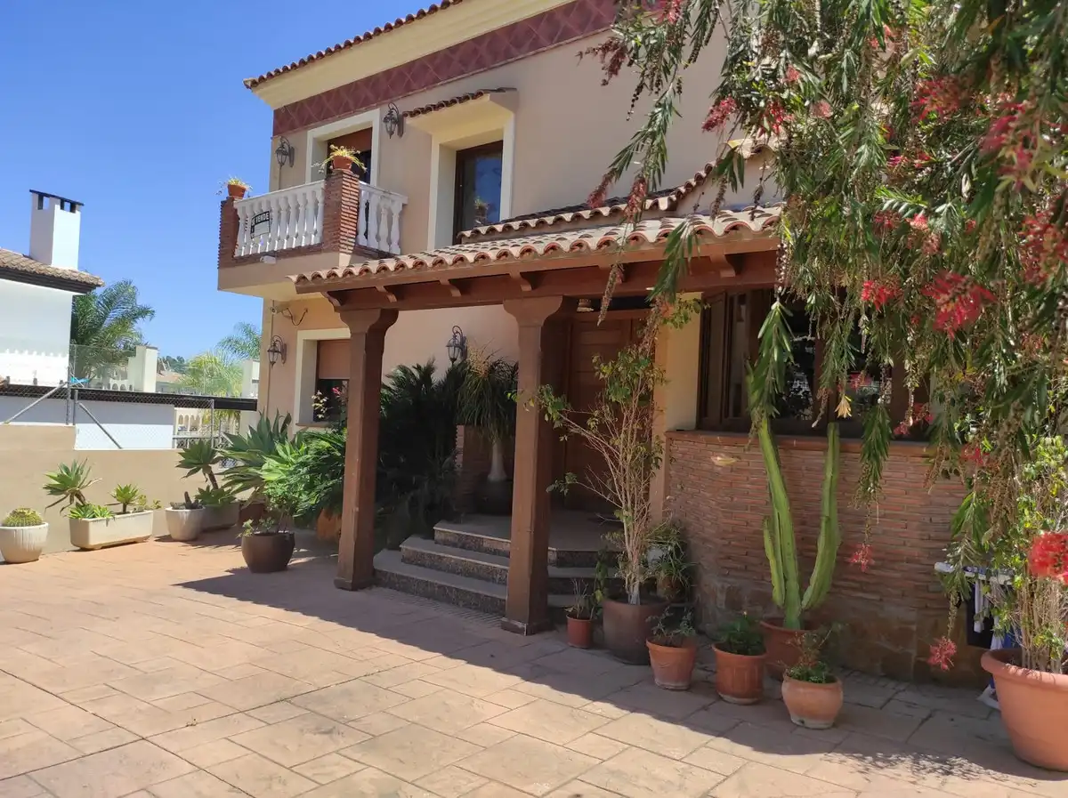 Xalet amb piscina en venda a Las Lagunas, imagen 4