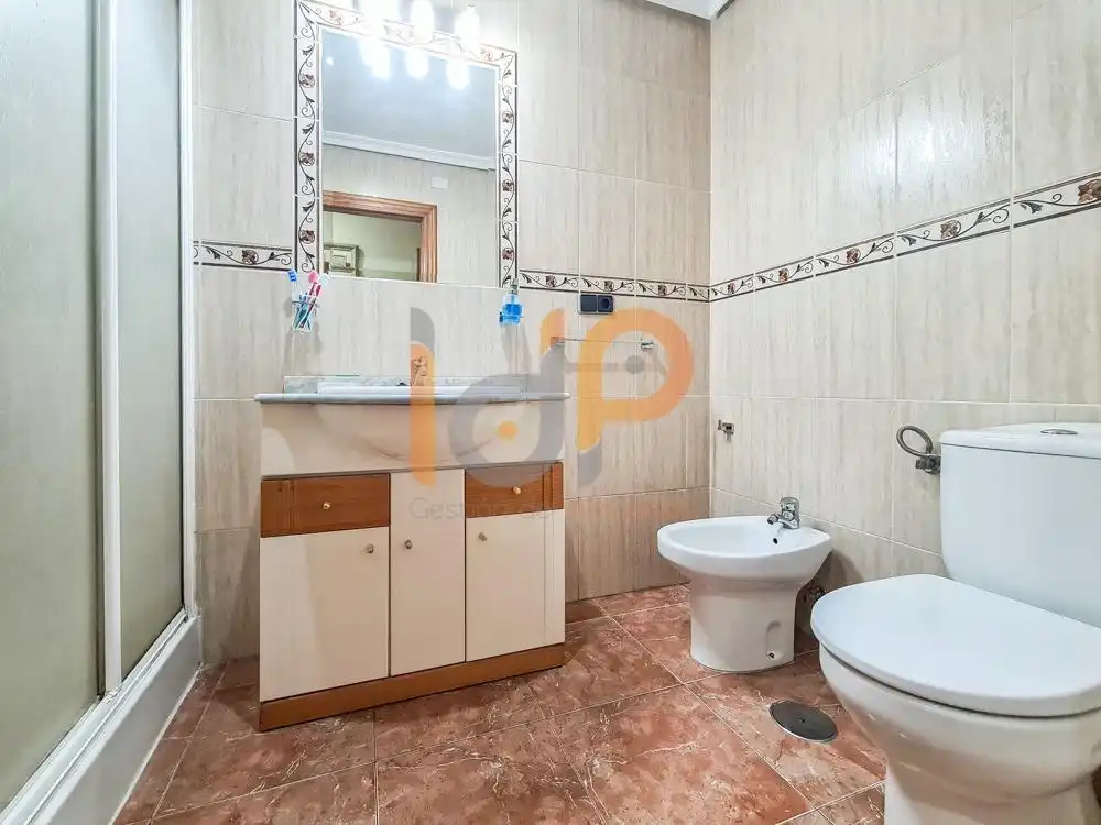 Baño de Dúplex en venta en Huércal-Overa con Aire acondicionado, Calefacción y Terraza