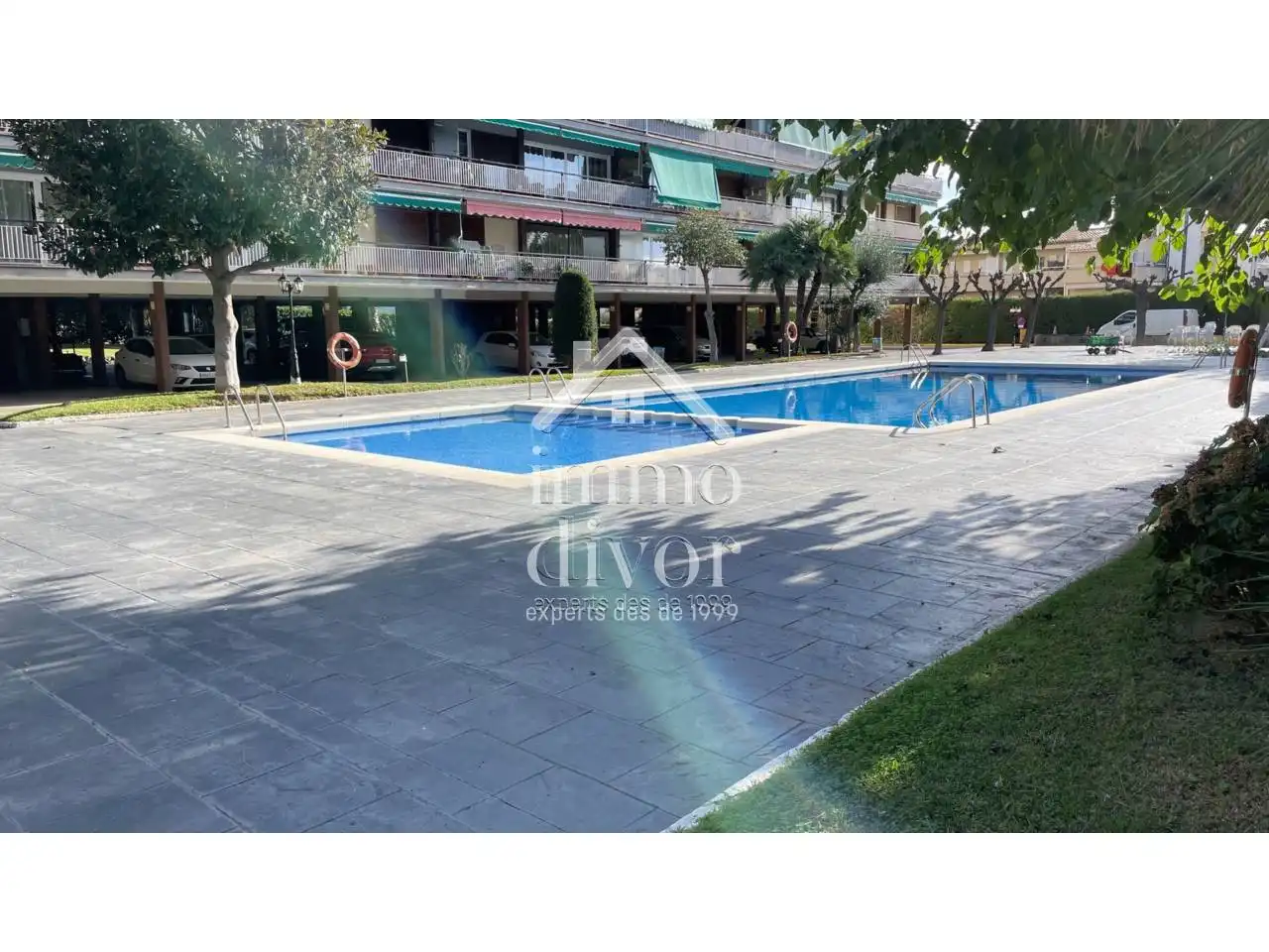 Piscina de Piso en venta en Sant Andreu de Llavaneres con Parquet, Terraza y Amueblado