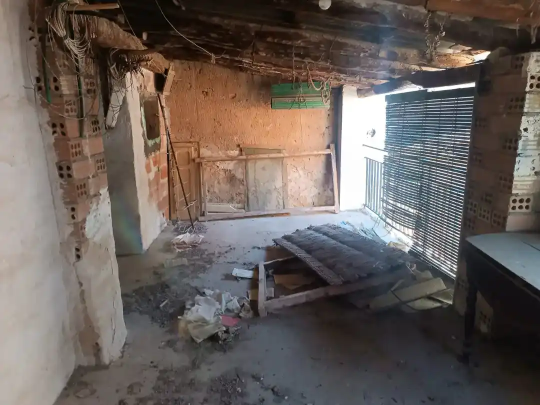 Casa adosada en venda en Ascó amb Balcó