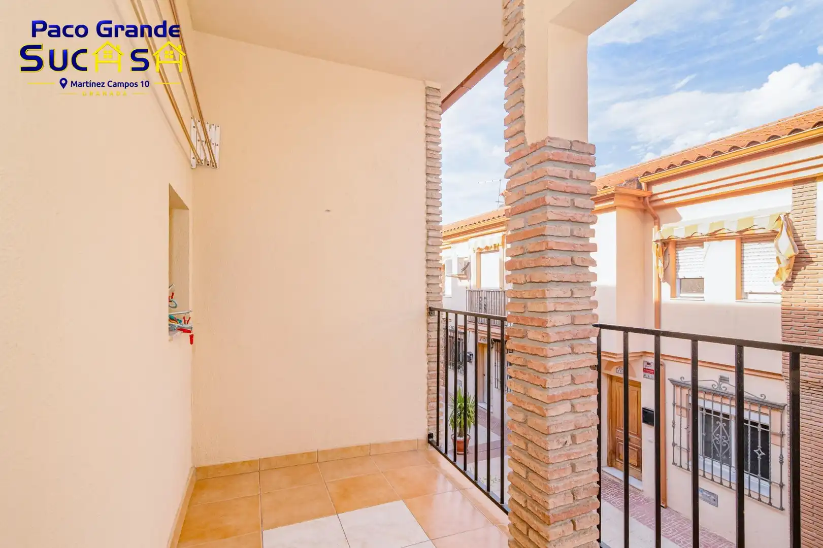 Reihenhaus mit Terrasse zum Verkauf in Calle ISLAS CABO VERDE (HI) 5, imagen 5