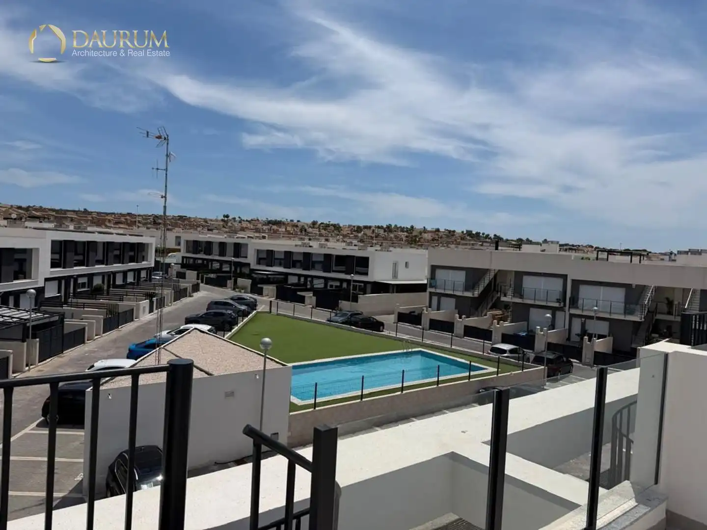 Adossat amb piscina en venda a CALLE DE XIPRE, imagen 41