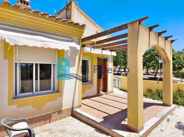Villa avec piscine à vendre à Mazarrón Casco Urbano