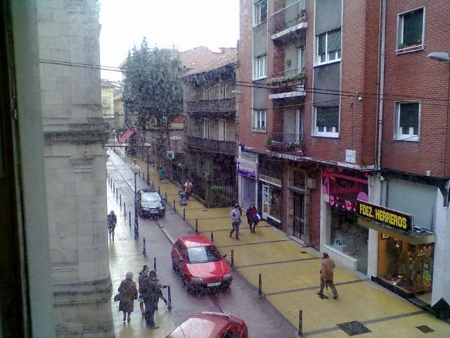 Local de alquiler en Calle Pablo Garnica, 1, Centro