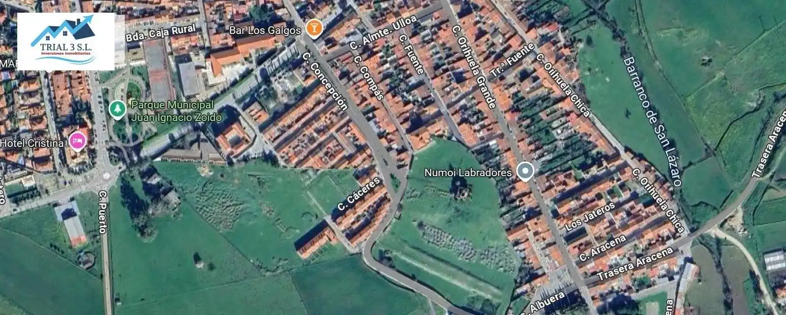 Pis en venda en Fregenal de la Sierra amb Jardí privat i Balcó