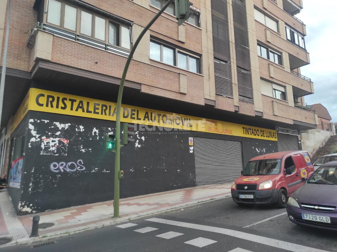 Premises to rent in Constitución - Balconcillo, Guadalajara Capital