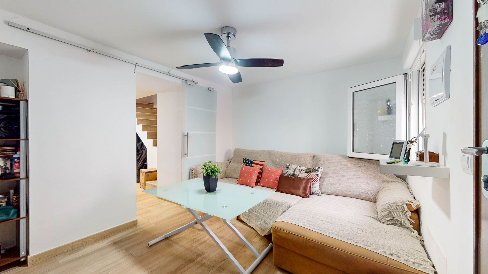 Living room of Single-family semi-detached for sale in Alozaina  with Terrace