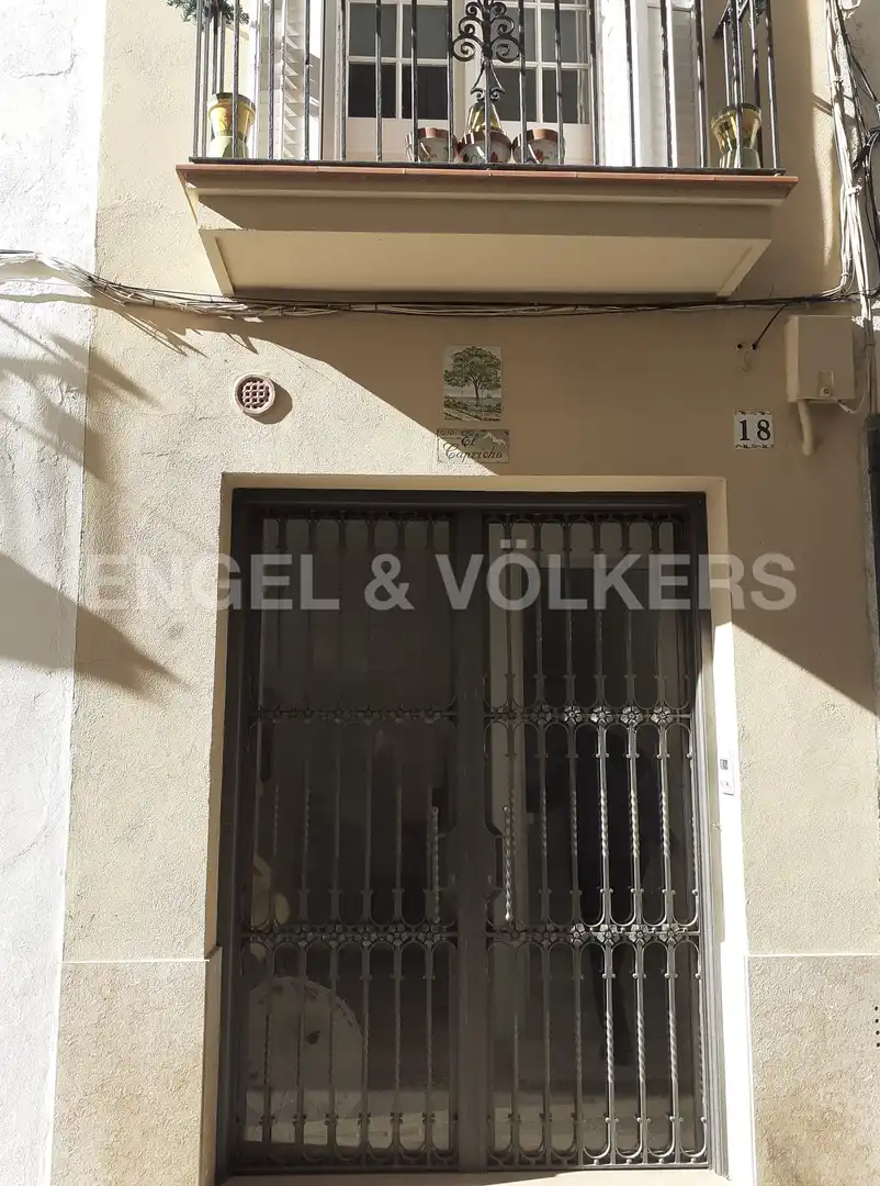 Vista exterior de Edificio en venta en Sitges