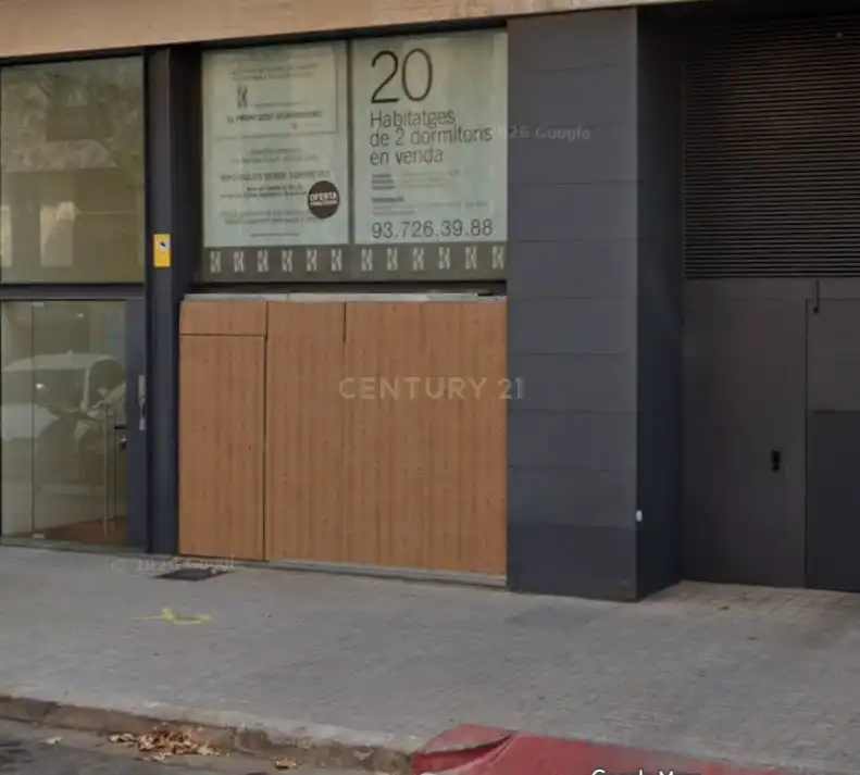 Local comercial en venda a Centre - Sant Oleguer