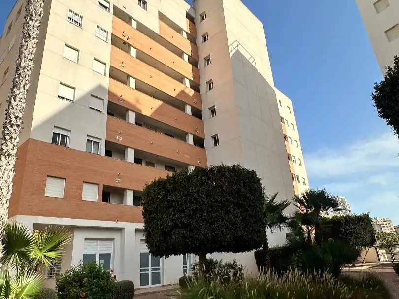 Pis amb piscina en venda a avenida del puerto 33, imagen 4