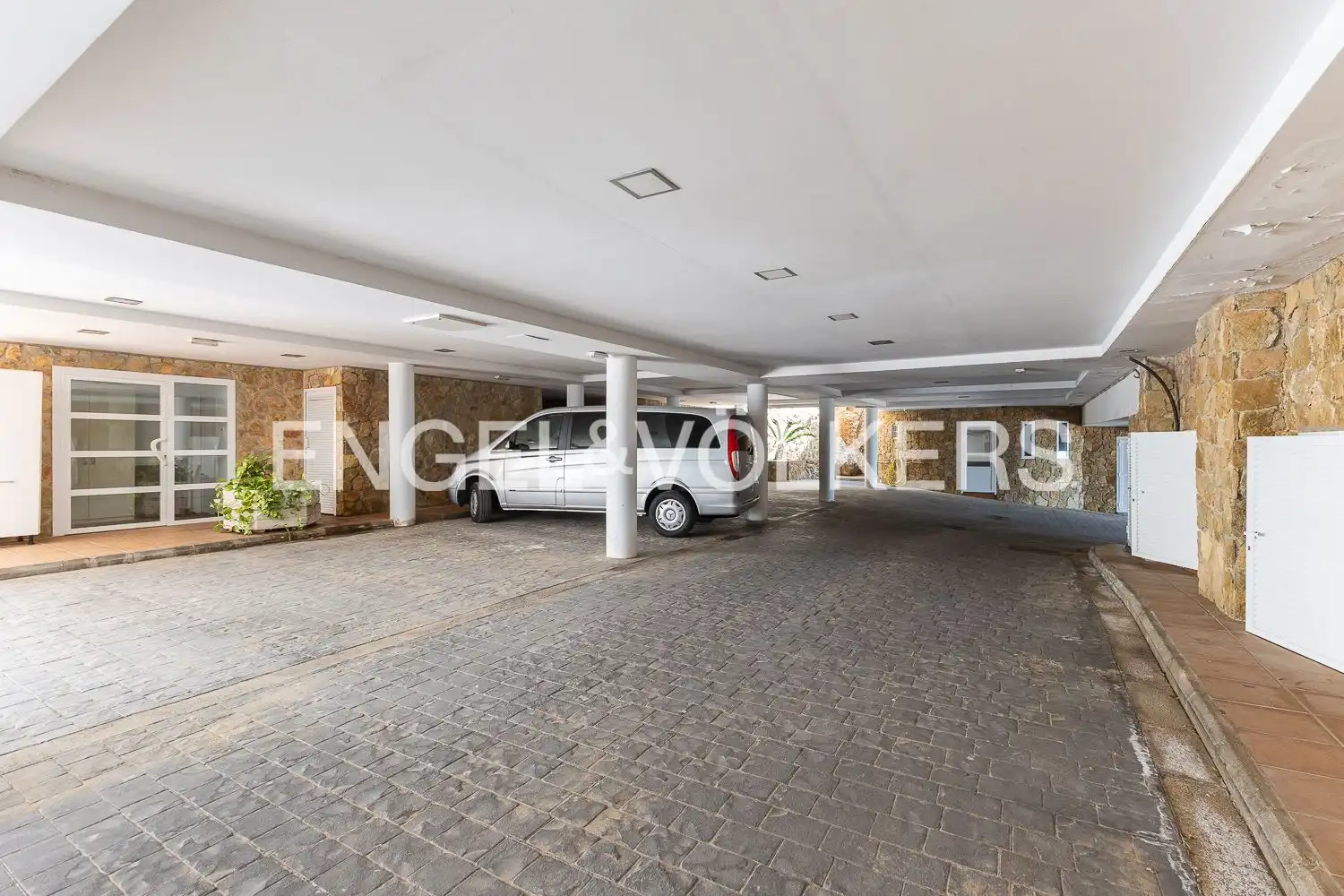 Parking de Casa o chalet de alquiler en Cullera con Aire acondicionado, Calefacción y Piscina