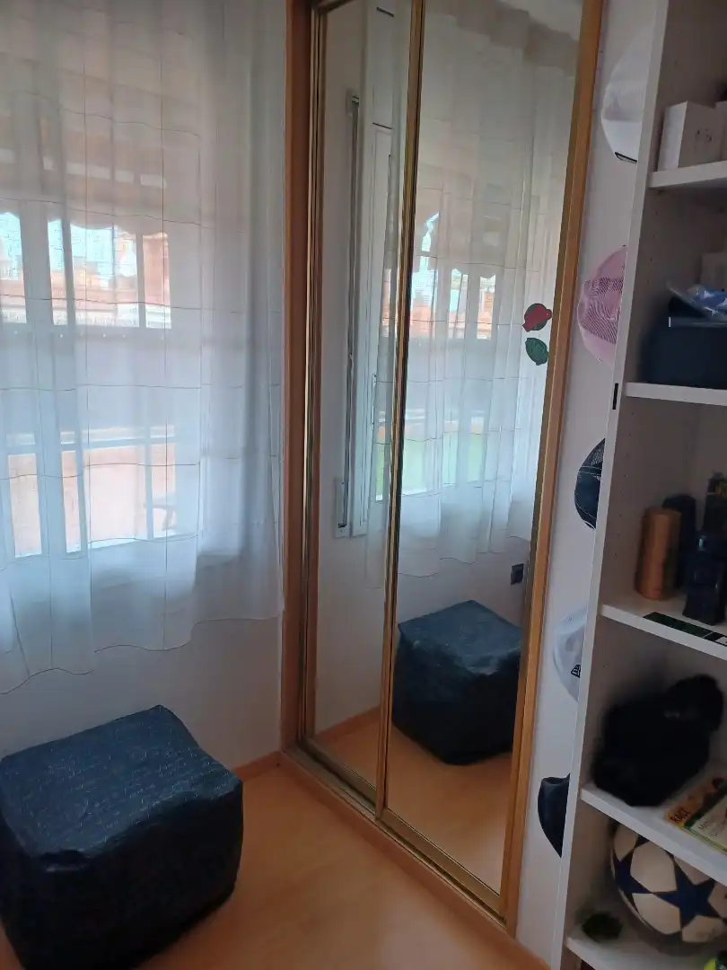 Dormitori de Àtic en venda en L'Hospitalet de Llobregat amb Aire condicionat, Calefacció i Terrassa