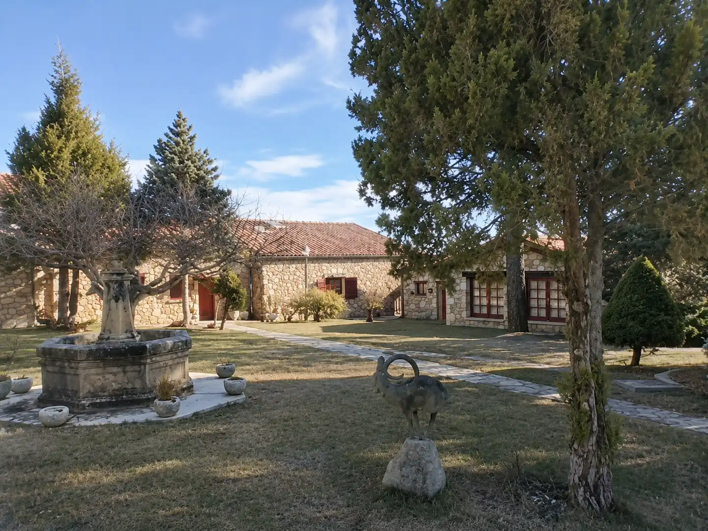 Vista exterior de Casa o xalet en venda en Ciruelos de Cervera