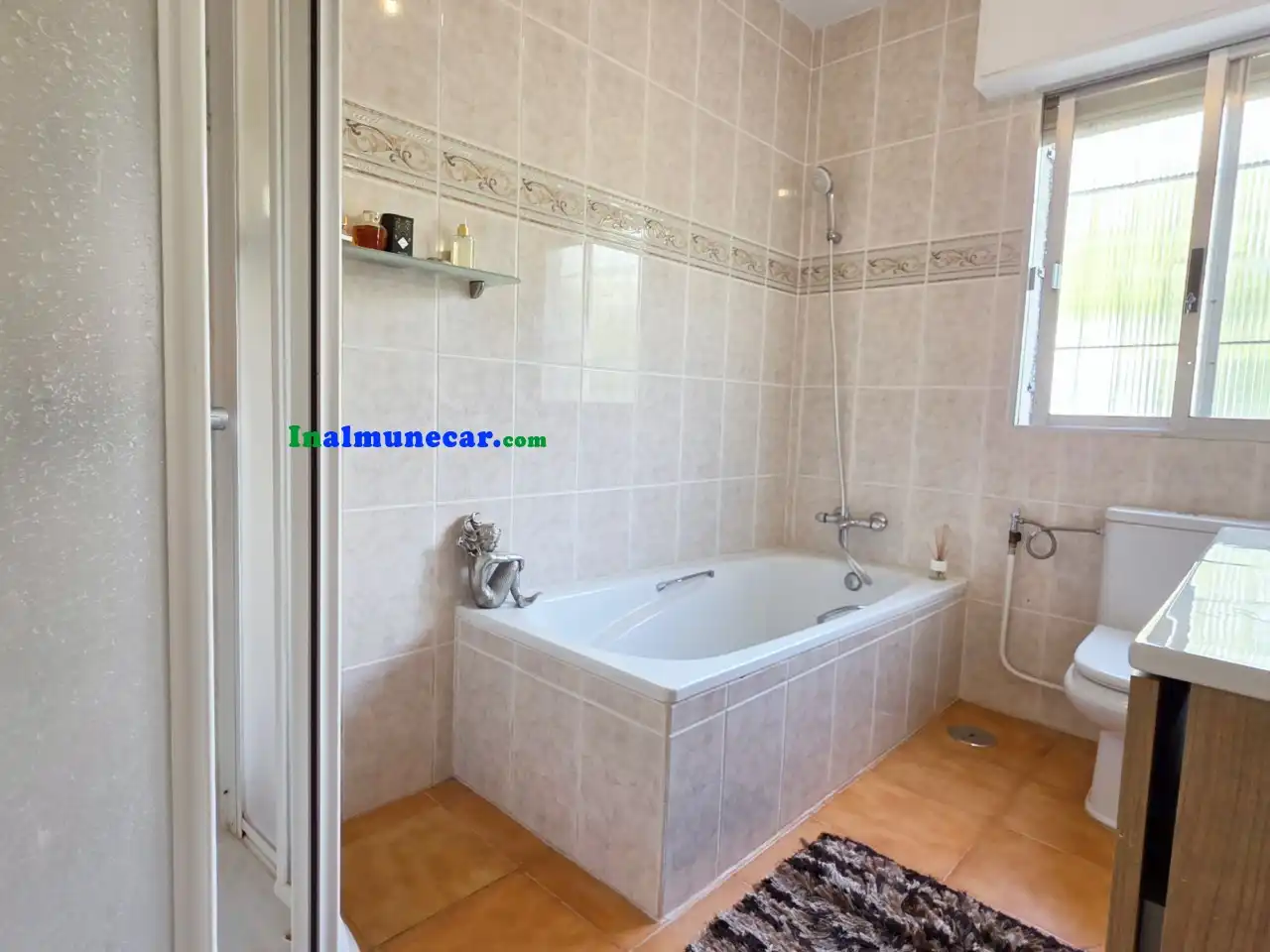 Bathroom of Houses for sale in Almuñécar  with Terrace