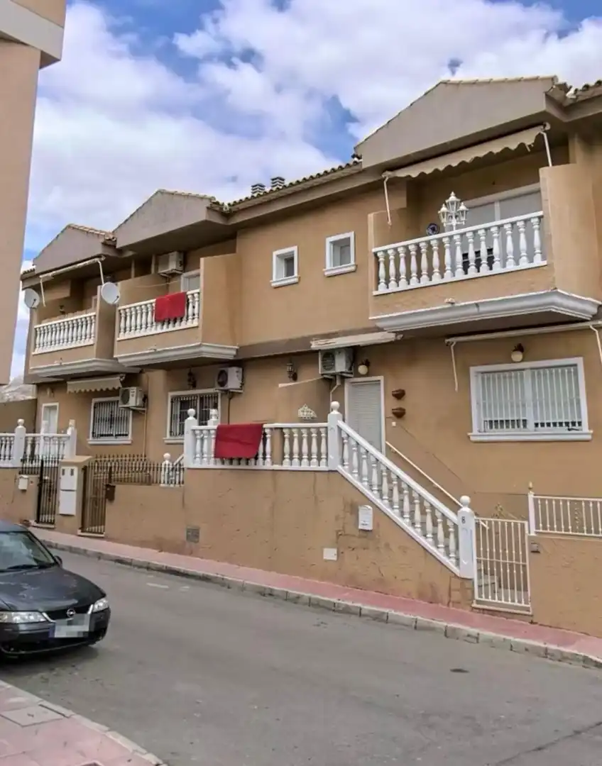 Vista exterior de Casa adosada en venta en Fortuna