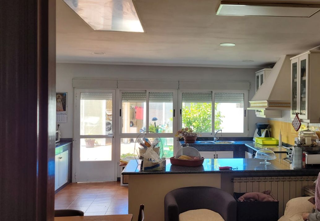 Kitchen of House or chalet for sale in Cambados  with Furnished