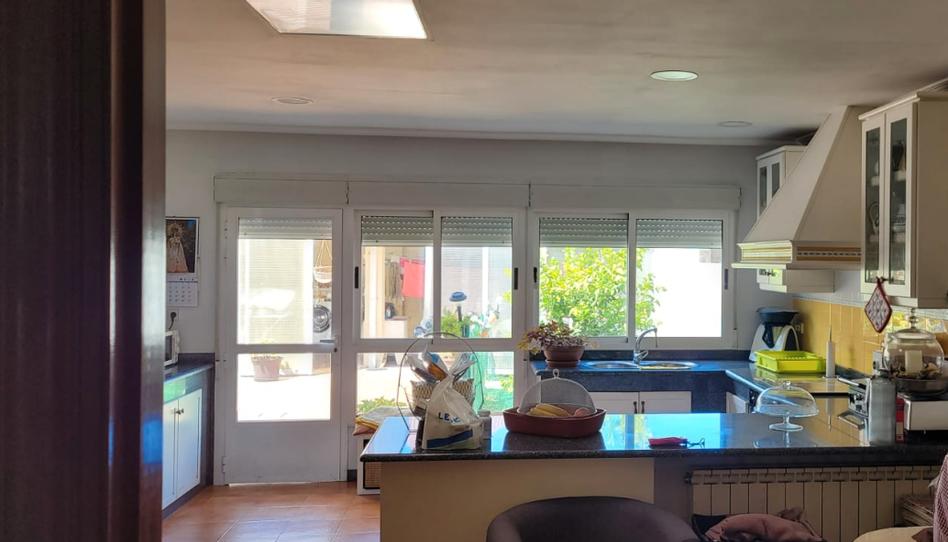 Foto 1 de Casa o chalet en venta en Rúa Pardo Bazán, 21, Cambados, Pontevedra