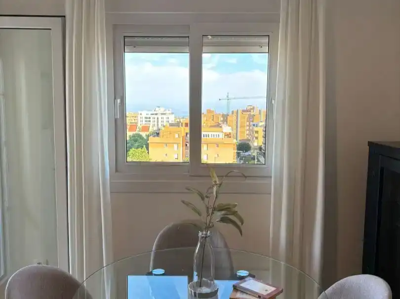 Schlafzimmer von Dachboden zur Miete in Roquetas de Mar mit Klimaanlage, Schwimmbad und Möbliert