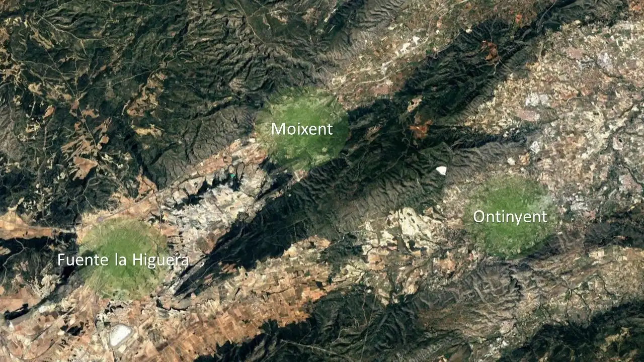 Rustikales Grundstück zum Verkauf in Paraje Casa Vila, imagen 5