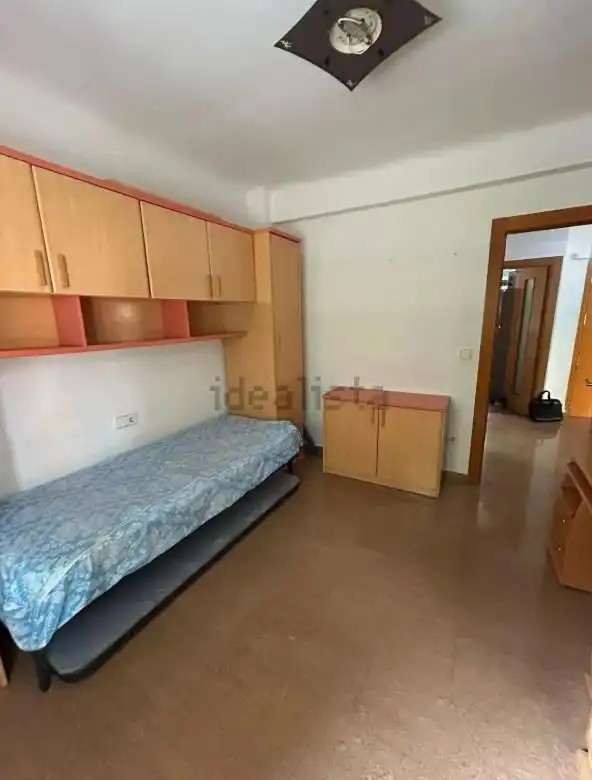 Schlafzimmer von Wohnung zur Miete in Alicante / Alacant mit Klimaanlage, Heizung und Möbliert