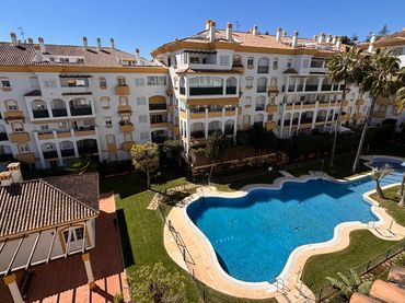 Penthouse mit Balkon zum Verkauf in Milla de Oro