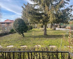 Jardí de Casa o xalet en venda en Vegas del Condado amb Calefacció, Jardí privat i Traster