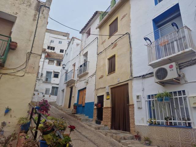 Casa-chalet en Venta en Calle QUEVEDO en Buñol