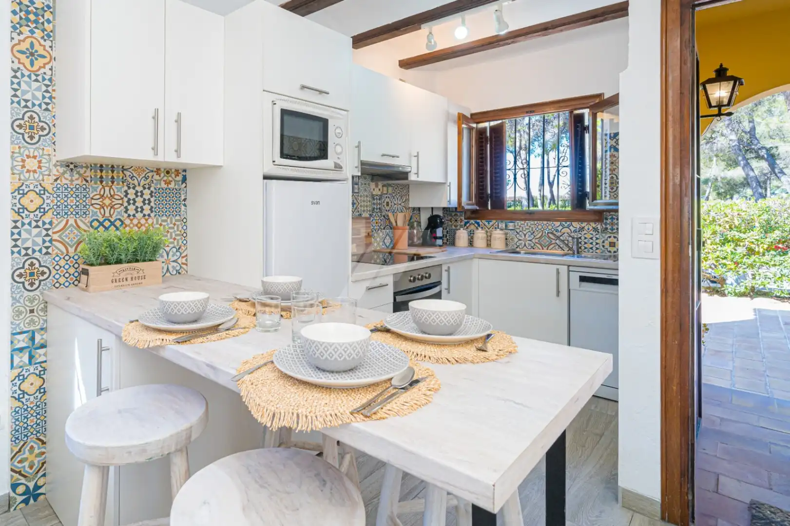 Cuina de Apartament en venda en Moraira amb Aire condicionat, Calefacció i Jardí privat