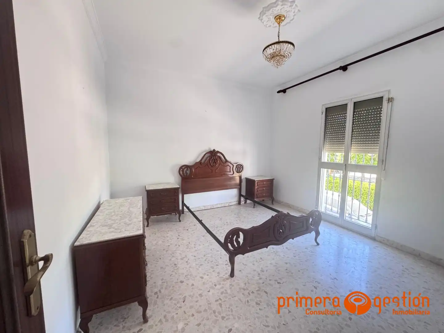 Dormitori de Casa o xalet en venda en Carmona