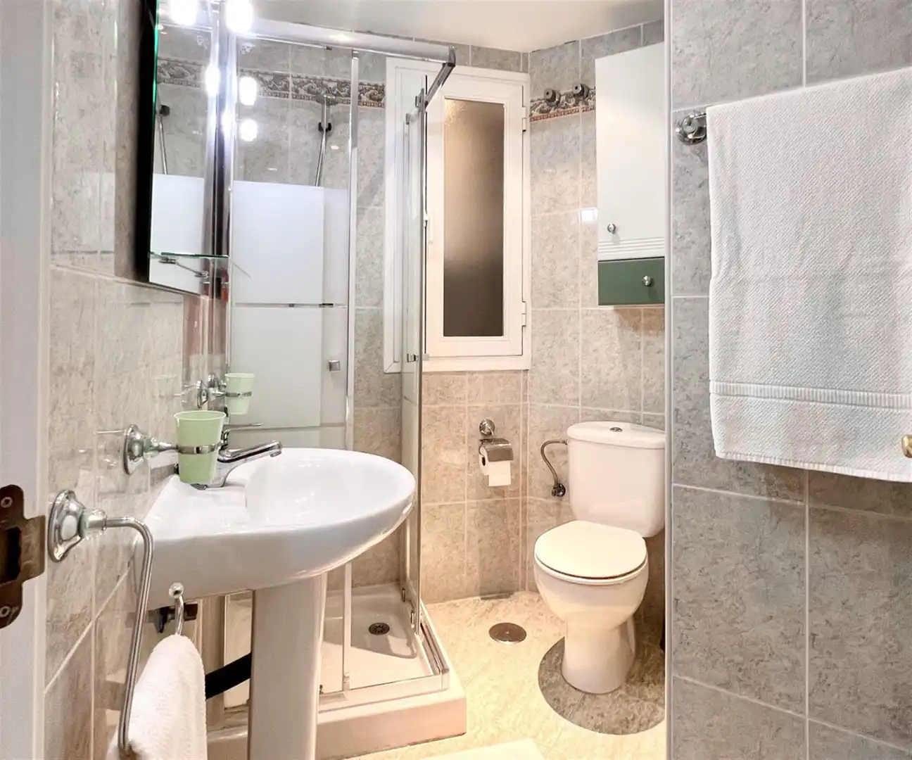 Bany de Apartament en venda en Estepona amb Aire condicionat i Terrassa