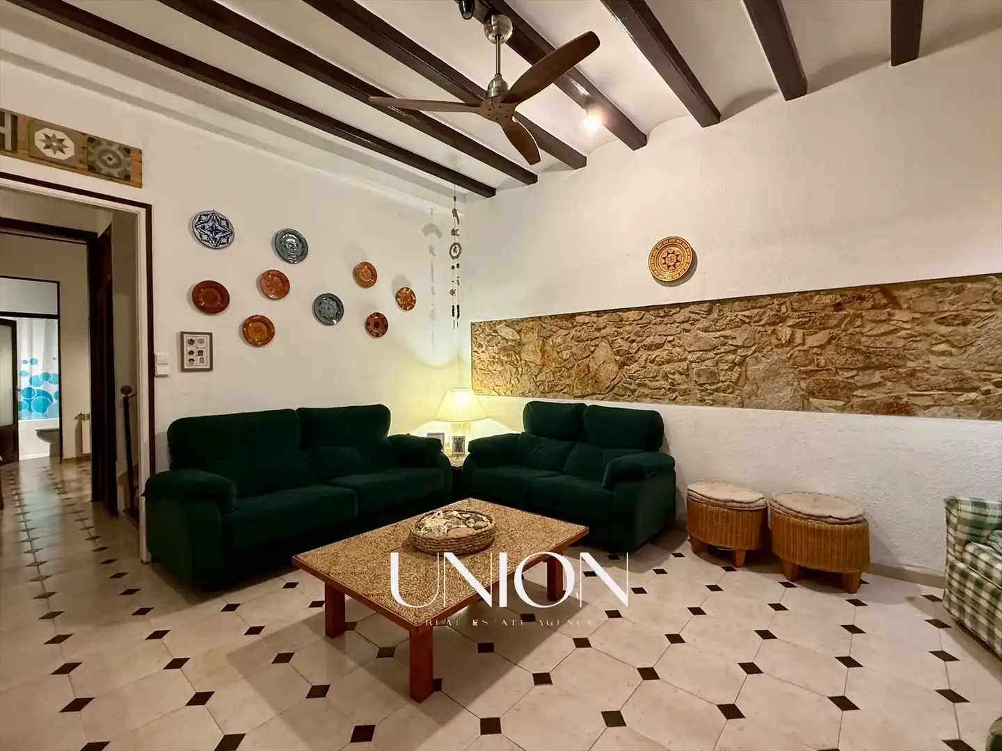 Living room of Country homes for sale in Sant Feliu de Guíxols  with Air Conditioner, Heating and Private garden
