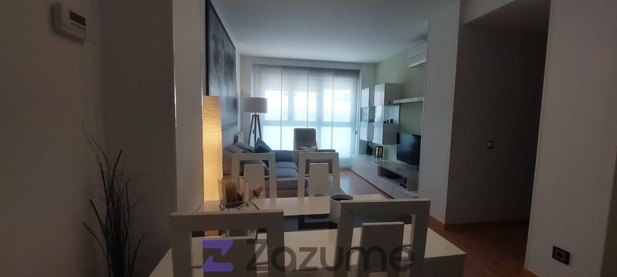 Living room of Flat to rent in San Sebastián de los Reyes  with Air Conditioner, Heating and Parquet flooring
