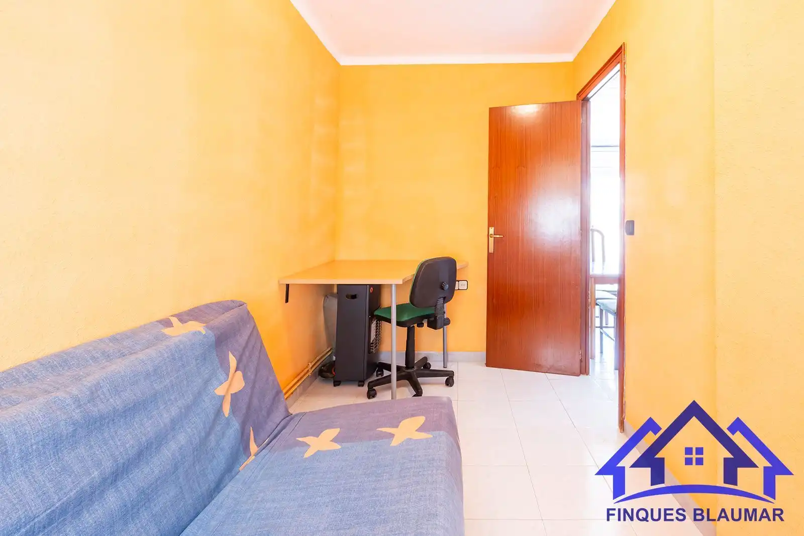 Piso en venta en Canet de Mar con Calefacción