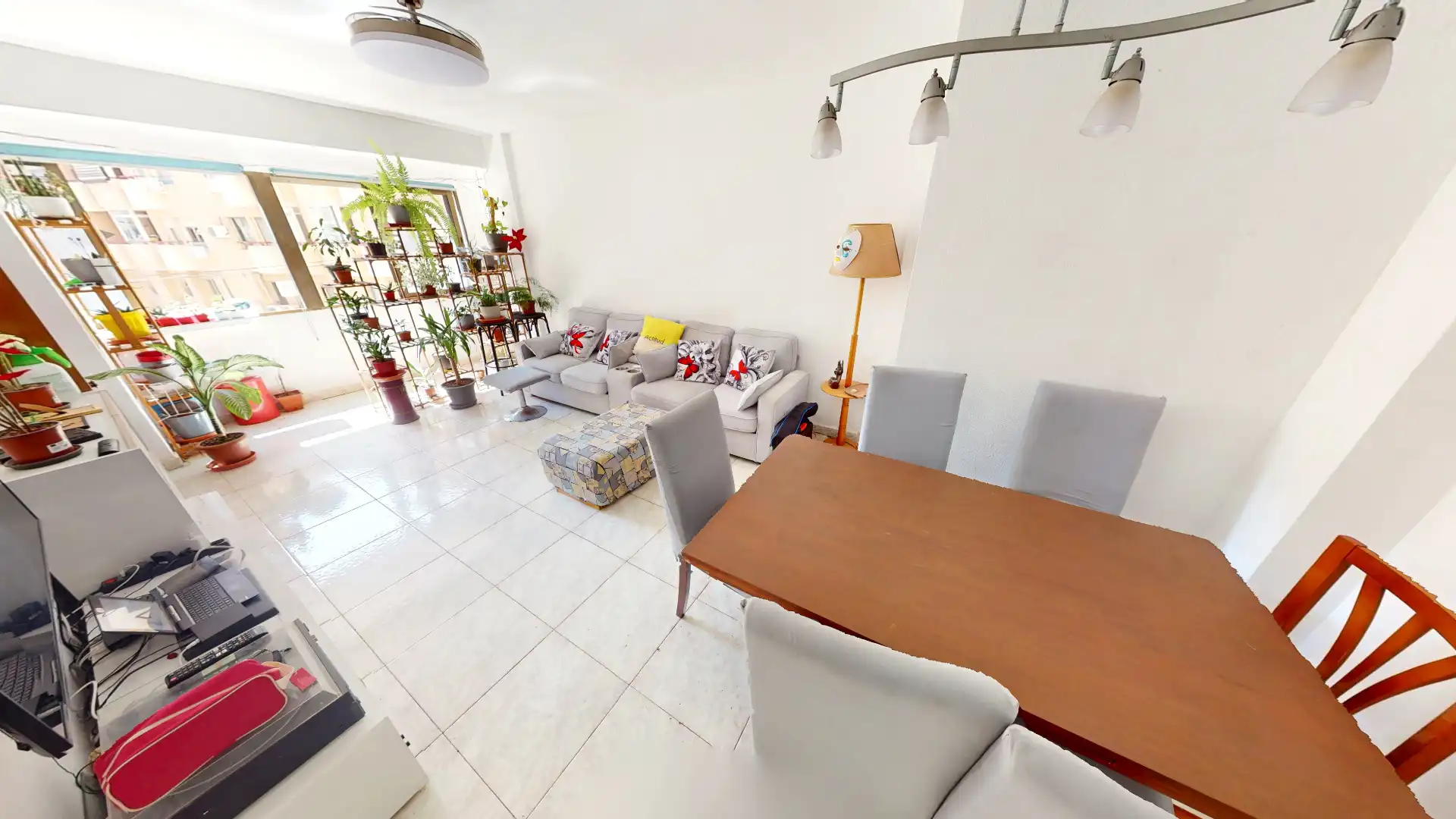 Sala d'estar de Pis en venda en Alicante / Alacant amb Moblat, Forn i Rentadora