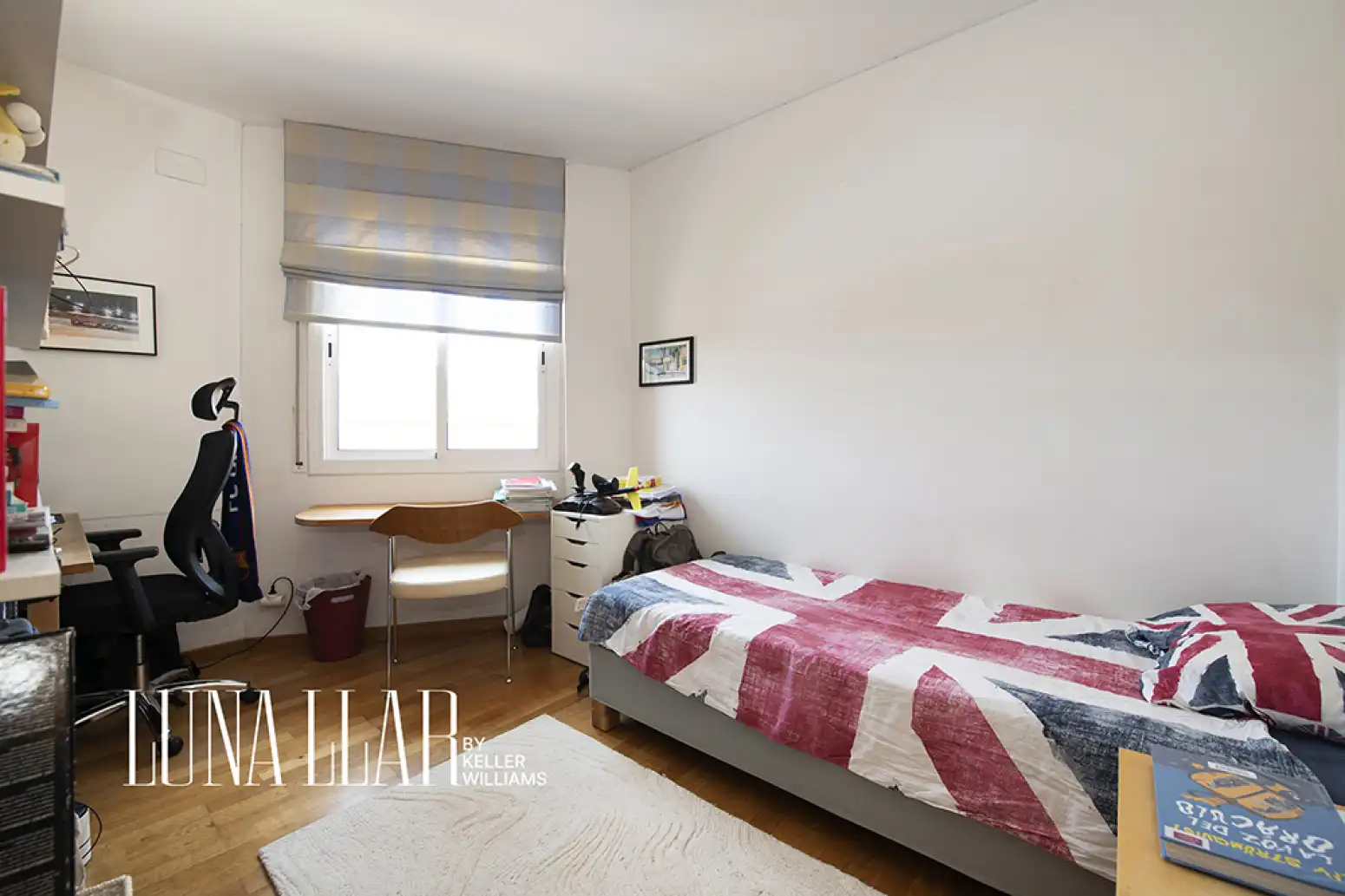 Schlafzimmer von Wohnung zum Verkauf in Castelldefels mit Klimaanlage, Heizung und Parkett