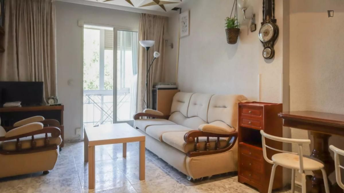 Sala d'estar de Apartament de lloguer en Getafe amb Aire condicionat, Moblat i Rentadora