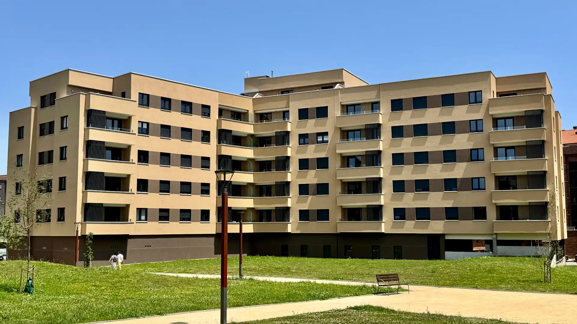 Vista exterior de Piso en venta en Gijón  con Calefacción, Parquet y Terraza