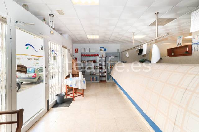 Local comercial en Alquiler en Carrer la Trompa en Altea ciudad