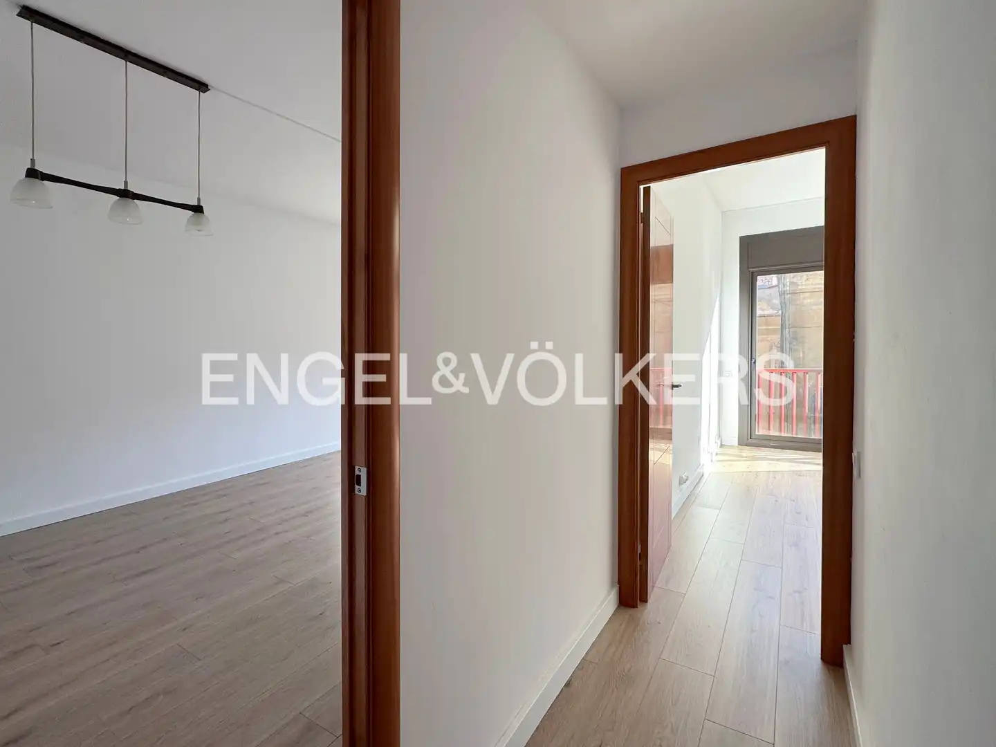 Piso en venta en Barcelona con Aire acondicionado, Calefacción y Balcón