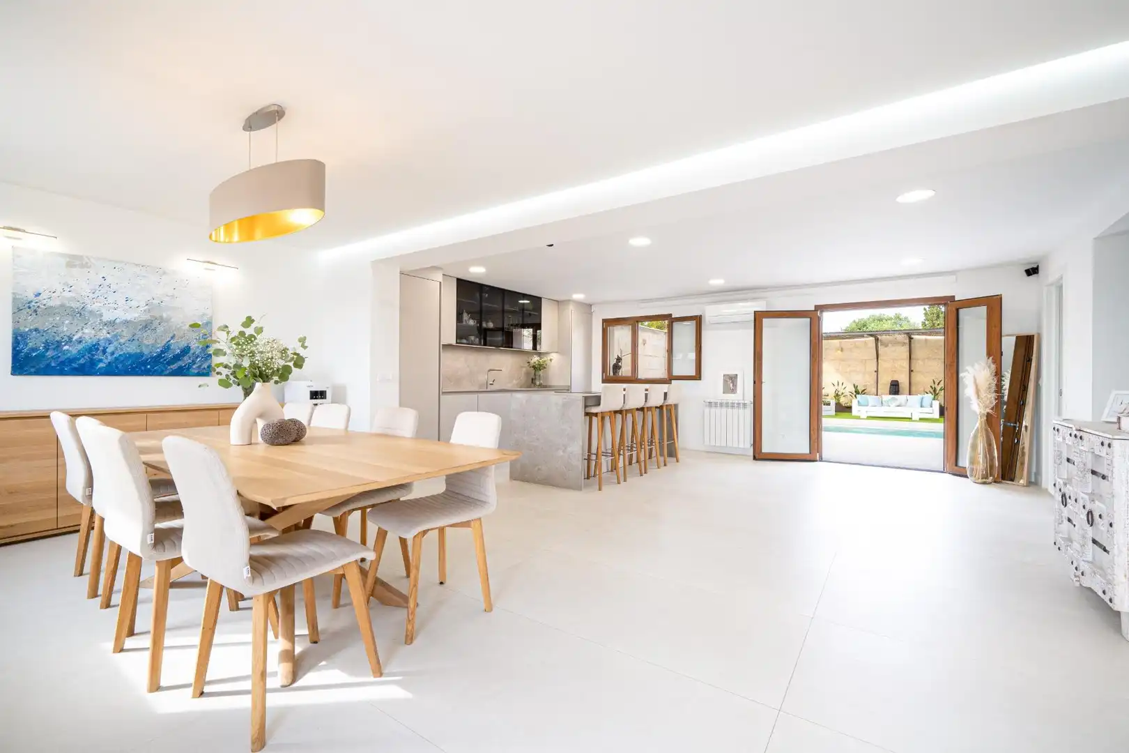 Dining room of Houses for sale in  Palma de Mallorca  with Air Conditioner, Heating and Private garden
