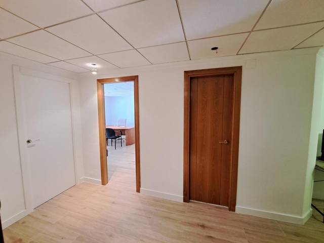 Oficina en Alquiler en La Vila