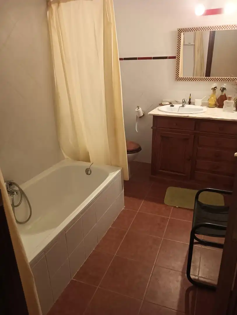 Baño de Casa o chalet en venta en Aldea del Cano con Calefacción, Jardín privado y Amueblado