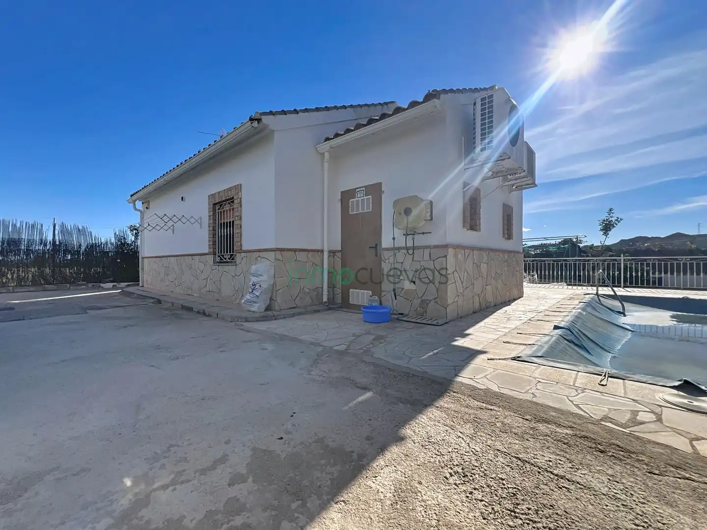 Vista exterior de Finca rústica en venda en Cuevas del Almanzora amb Aire condicionat, Jardí privat i Terrassa