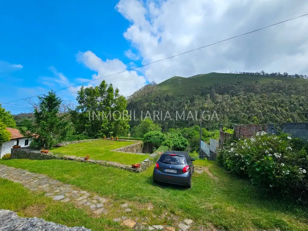 Residential for sale in Caravia