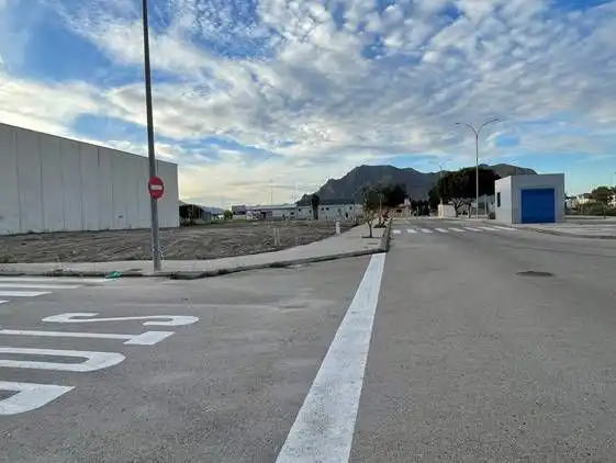 Vista exterior de Terreno industrial en venta en Orihuela