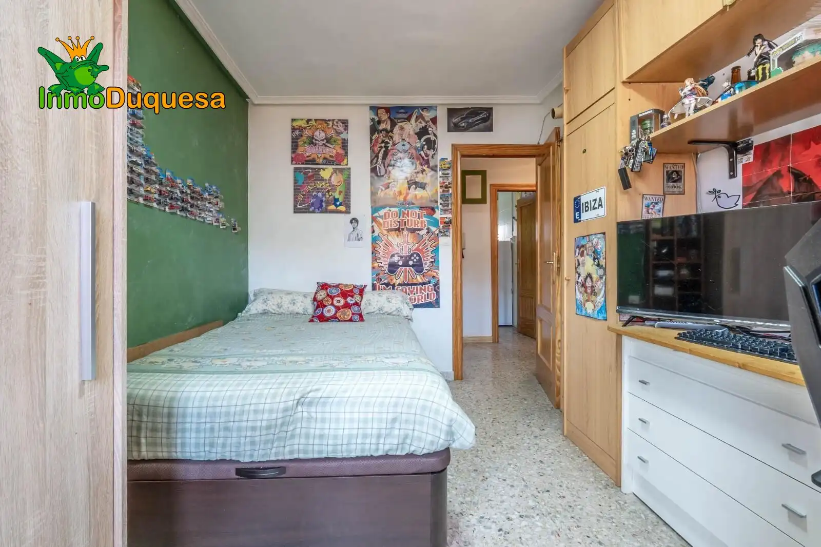 Bedroom of Flat for sale in Granada  with Air Conditioner, Heating and Terrace