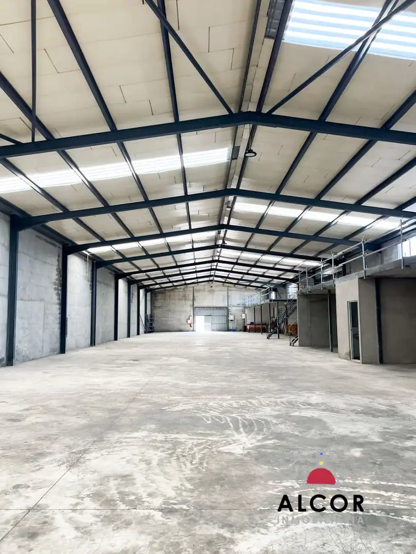 Vista exterior de Nave industrial en venta en Benicarló