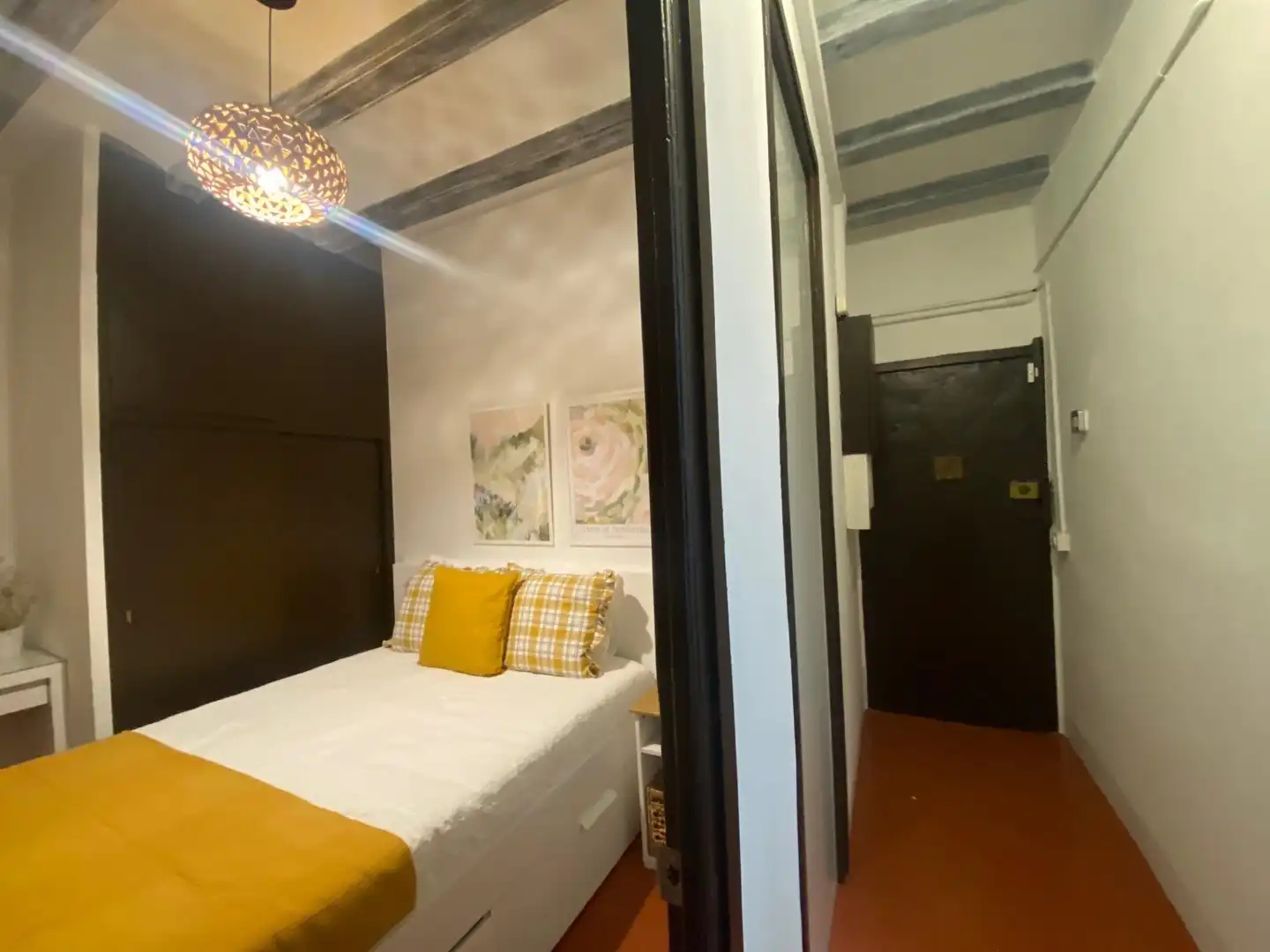 Habitación de Piso en venta en Barcelona con Terraza y Balcón